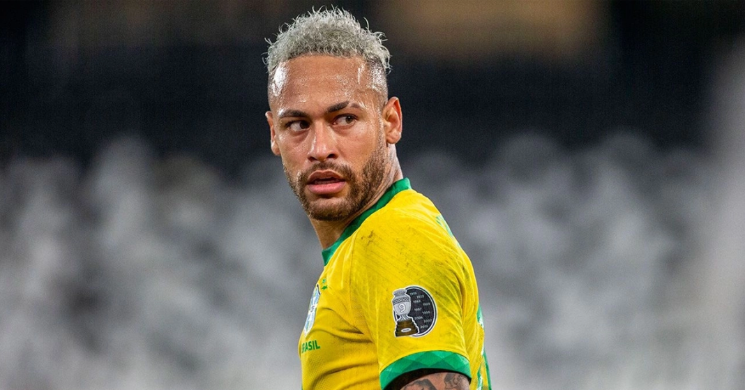 Which player was dropped to make way for Neymar in Brazil’s World Cup squad?