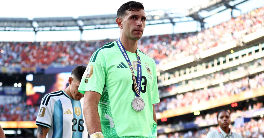 Emiliano Martínez shockingly hints post-World Cup Argentina retirement