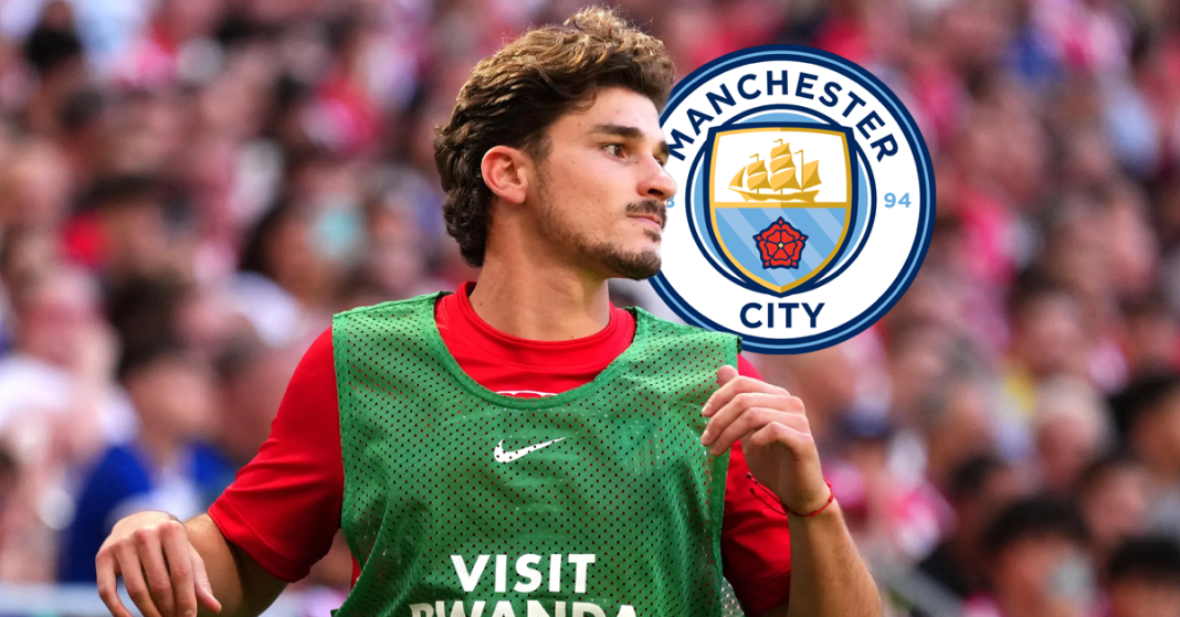 Man City make shock move to bring Julián Álvarez back