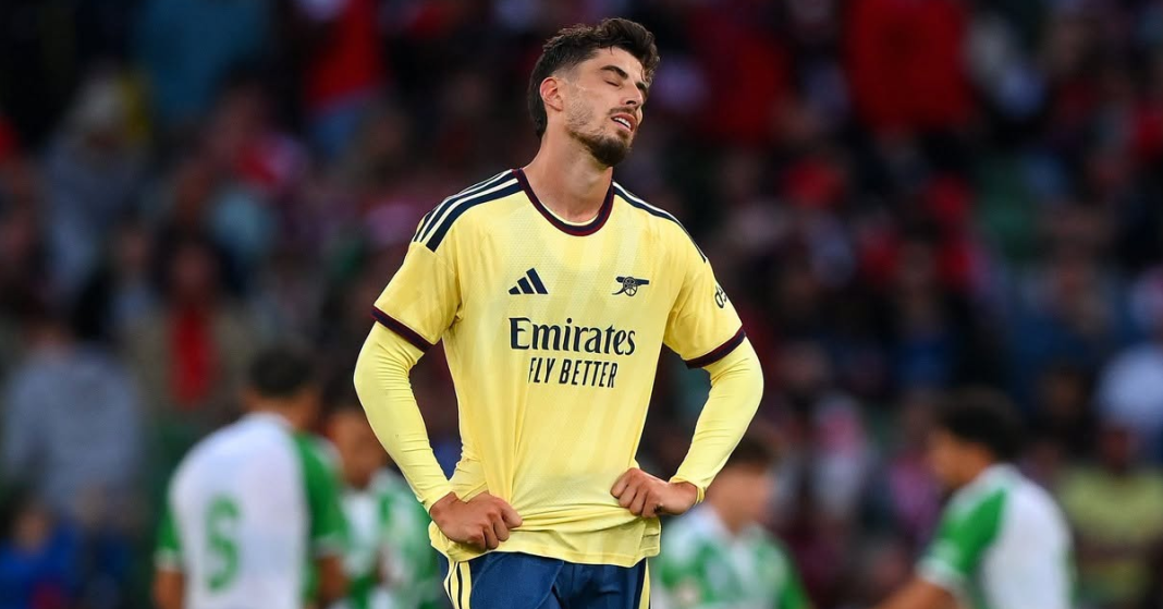 Arsenal fans demand two players leave after Betis loss