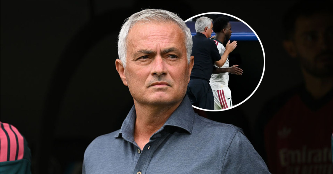 Mourinho publicly backs Vinicius after Real Madrid fans whistles