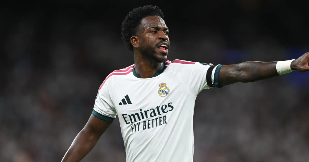 Vinícius sparks controversy with social media activity just hours after Villarreal red card